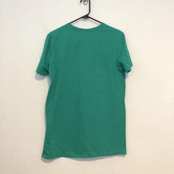 Anime Fantasy Magical Amulet Shield Warrior Green Shirt Men Size Medium - Picture 5 of 12